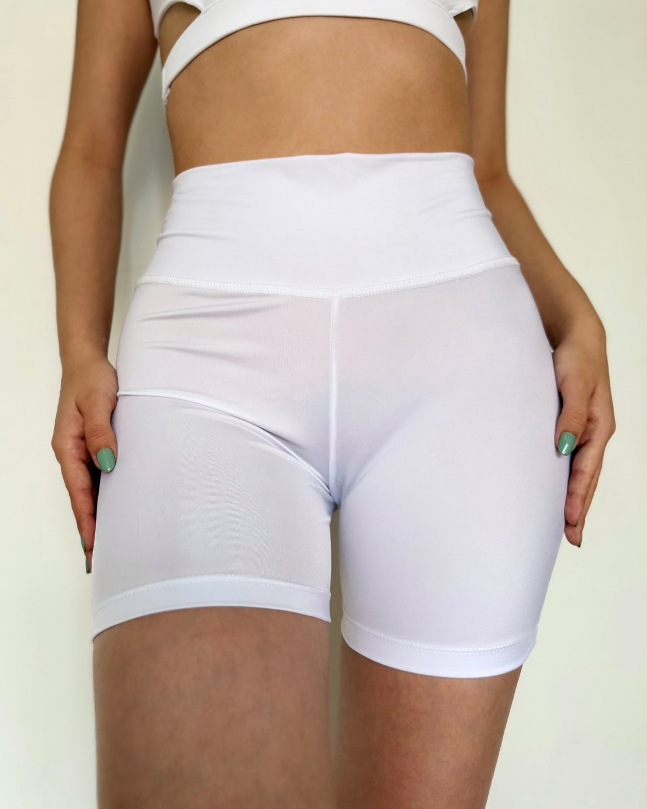 Short deportivo Esencial - Tela premium